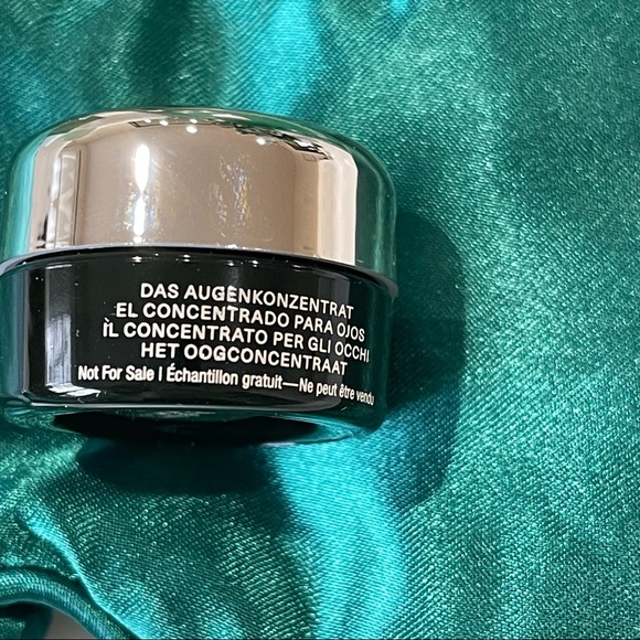 LA MER sleep mask The Eye Concentrate The Treatment Lotion Hydrating Mask - Picture 8 of 11